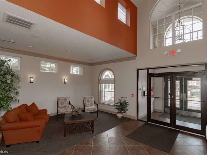 220 Fox Hollow Drive, Unit 212, Mayfield Heights, OH 44124 Photo 31