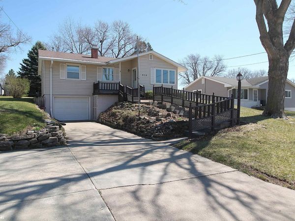 818 S 19th Street, Clarinda, IA 51632