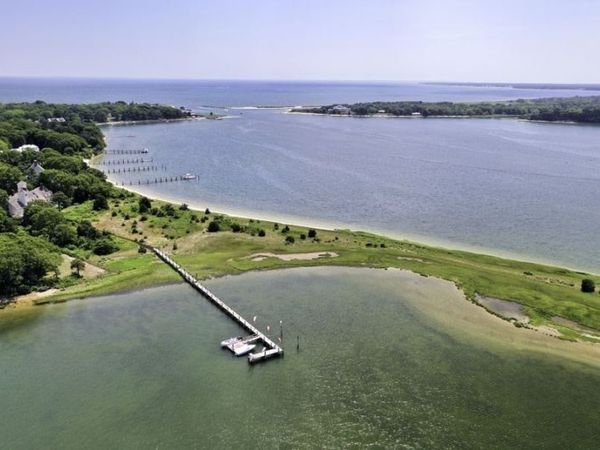 255 Bayberry Way, Barnstable, MA 02655