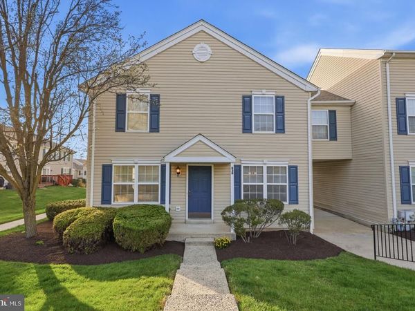 838 PURPLE MARTIN COURT , WARRINGTON, PA 18976