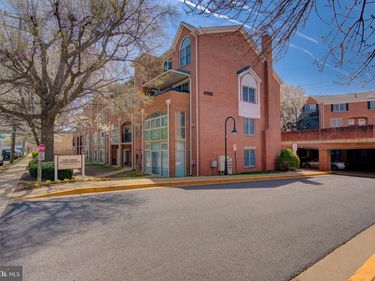 6908 FAIRFAX DRIVE, Unit 100, ARLINGTON, VA 22213
