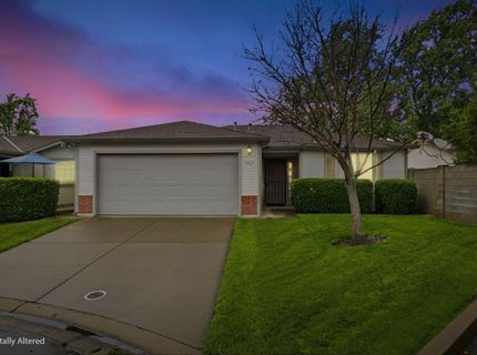 7317 Sunleaf Ln, Sacramento, CA 95828 Photo