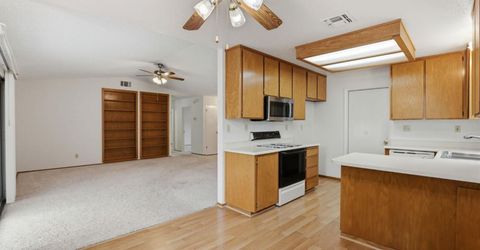 7317 Sunleaf Ln, Sacramento, CA 95828 Photo