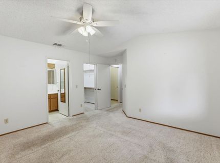 7317 Sunleaf Ln, Sacramento, CA 95828 Photo