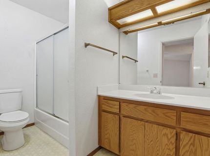 7317 Sunleaf Ln, Sacramento, CA 95828 Photo