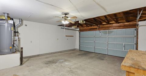 7317 Sunleaf Ln, Sacramento, CA 95828 Photo