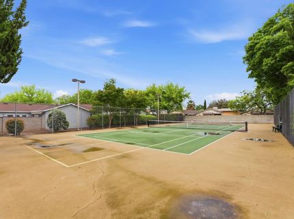 7317 Sunleaf Ln, Sacramento, CA 95828 Photo