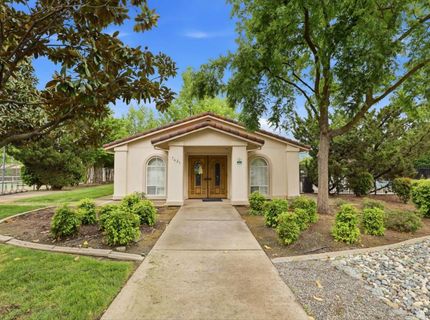 7317 Sunleaf Ln, Sacramento, CA 95828 Photo