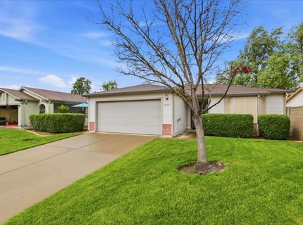 7317 Sunleaf Ln, Sacramento, CA 95828 Photo