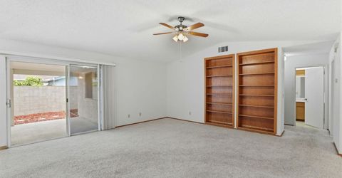 7317 Sunleaf Ln, Sacramento, CA 95828 Photo