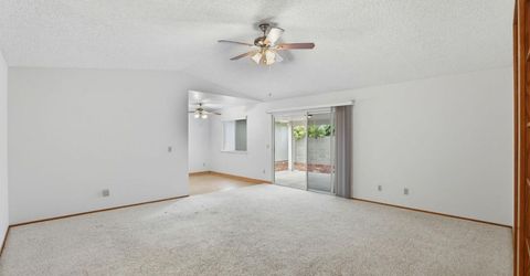 7317 Sunleaf Ln, Sacramento, CA 95828 Photo