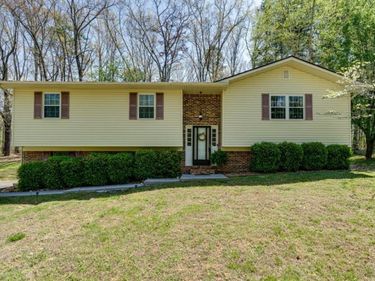 124 NE Fairhill Drive NE, Cleveland, TN 37323