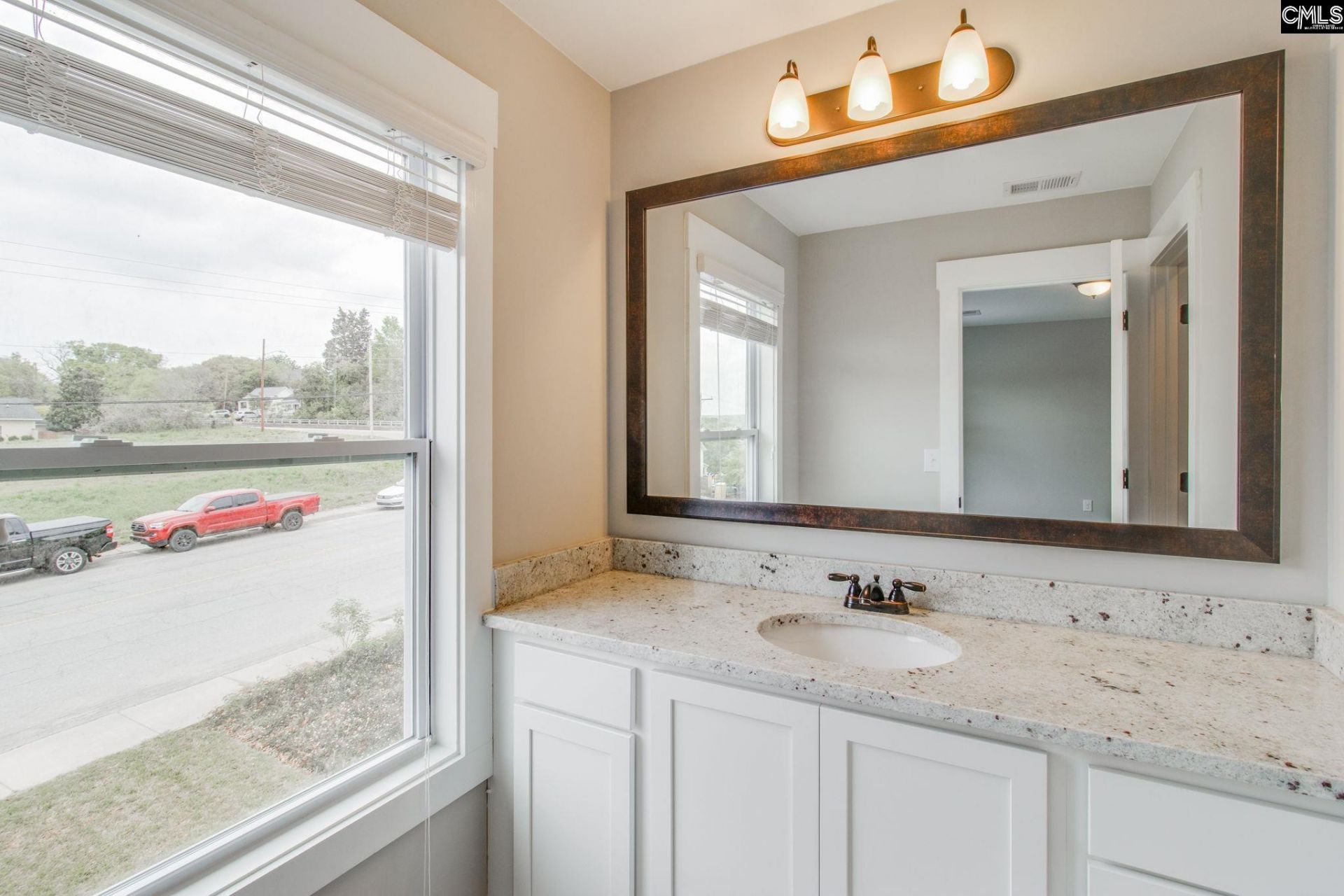 620 Laurel Street  Photo 31