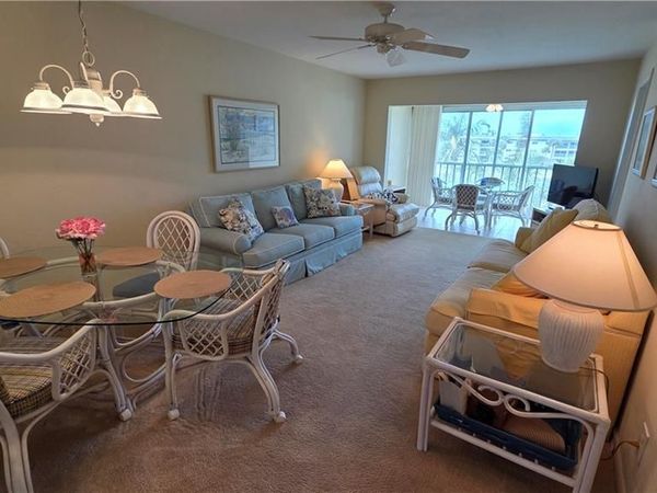 1014 Manatee RD, Unit F303, NAPLES, FL 34114