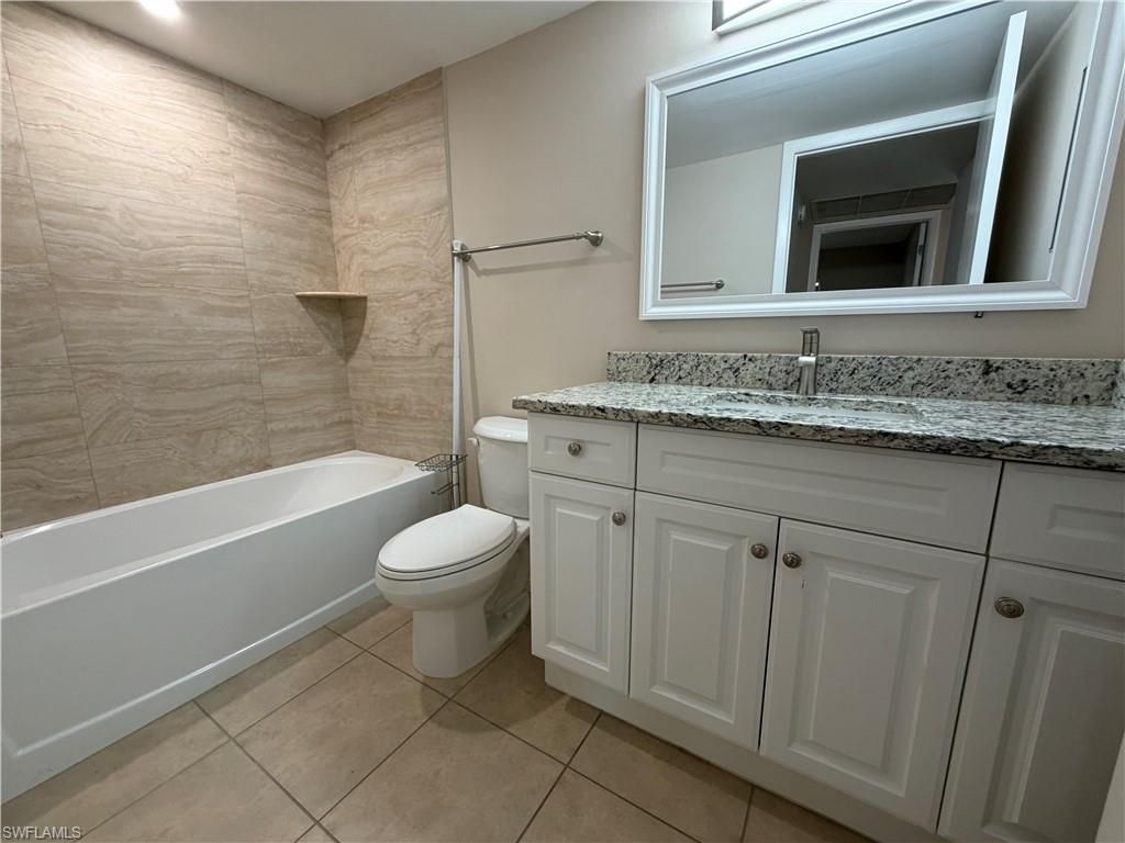 5305 Summerlin Rd , Unit 502, Fort Myers, FL 33919 Photo
