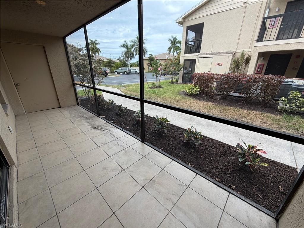 5305 Summerlin Rd , Unit 502, Fort Myers, FL 33919 Photo