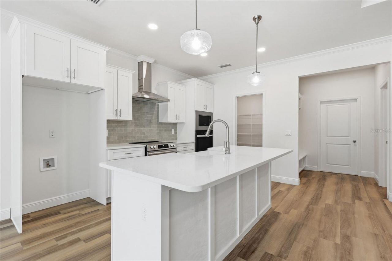 6718 SW 10th Lane, Gainesville, FL 32607 Photo