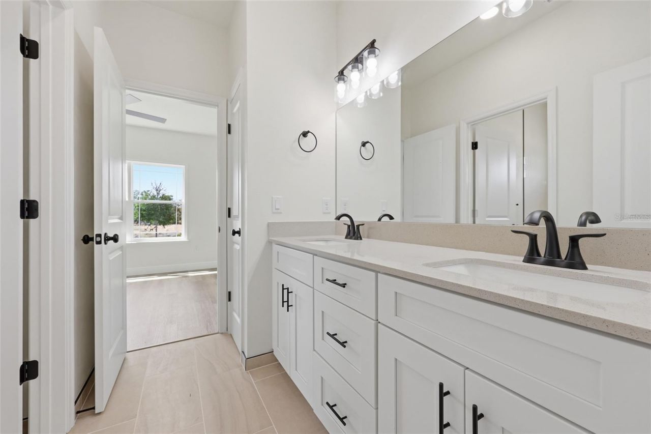 1049 SW 67th Way , Gainesville, FL 32607 Photo