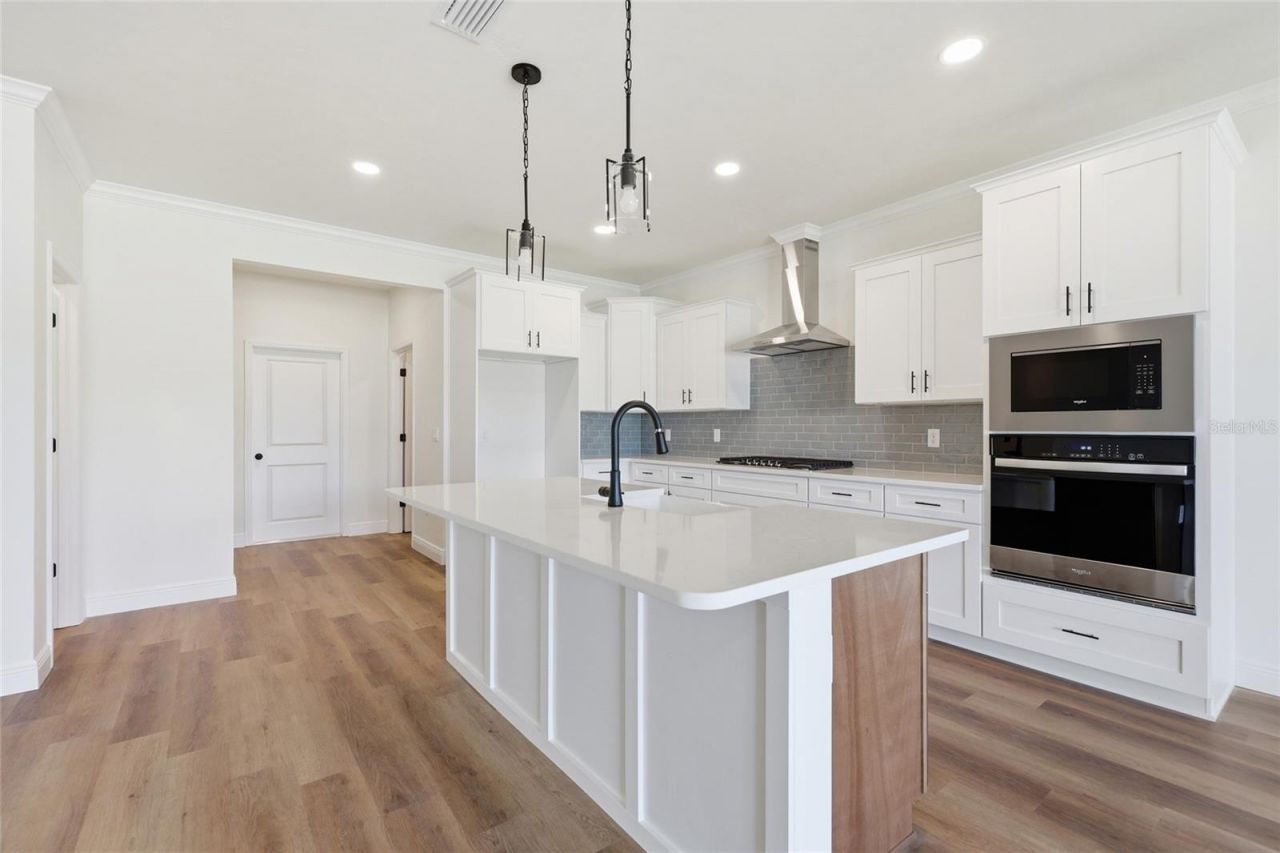 1049 SW 67th Way , Gainesville, FL 32607 Photo