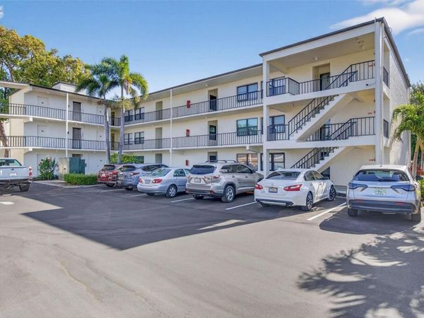 14130 ROSEMARY LANE, Unit 4105, LARGO, FL 33774