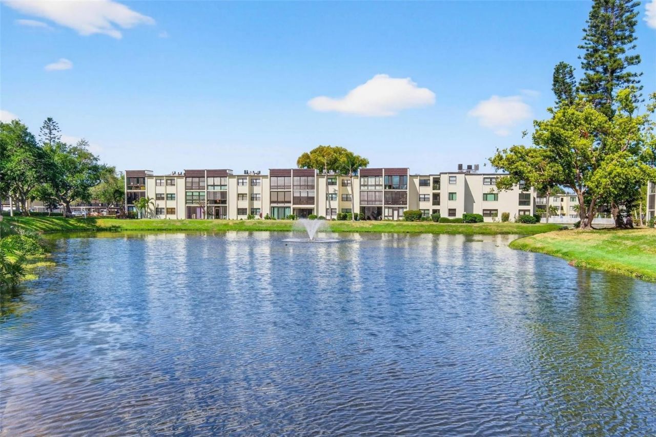 14130 Rosemary Lane, Unit 4105, Largo, FL 33774 Photo