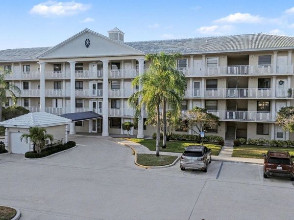 3501 Village Boulevard, Unit 104, West Palm Beach, FL 33409