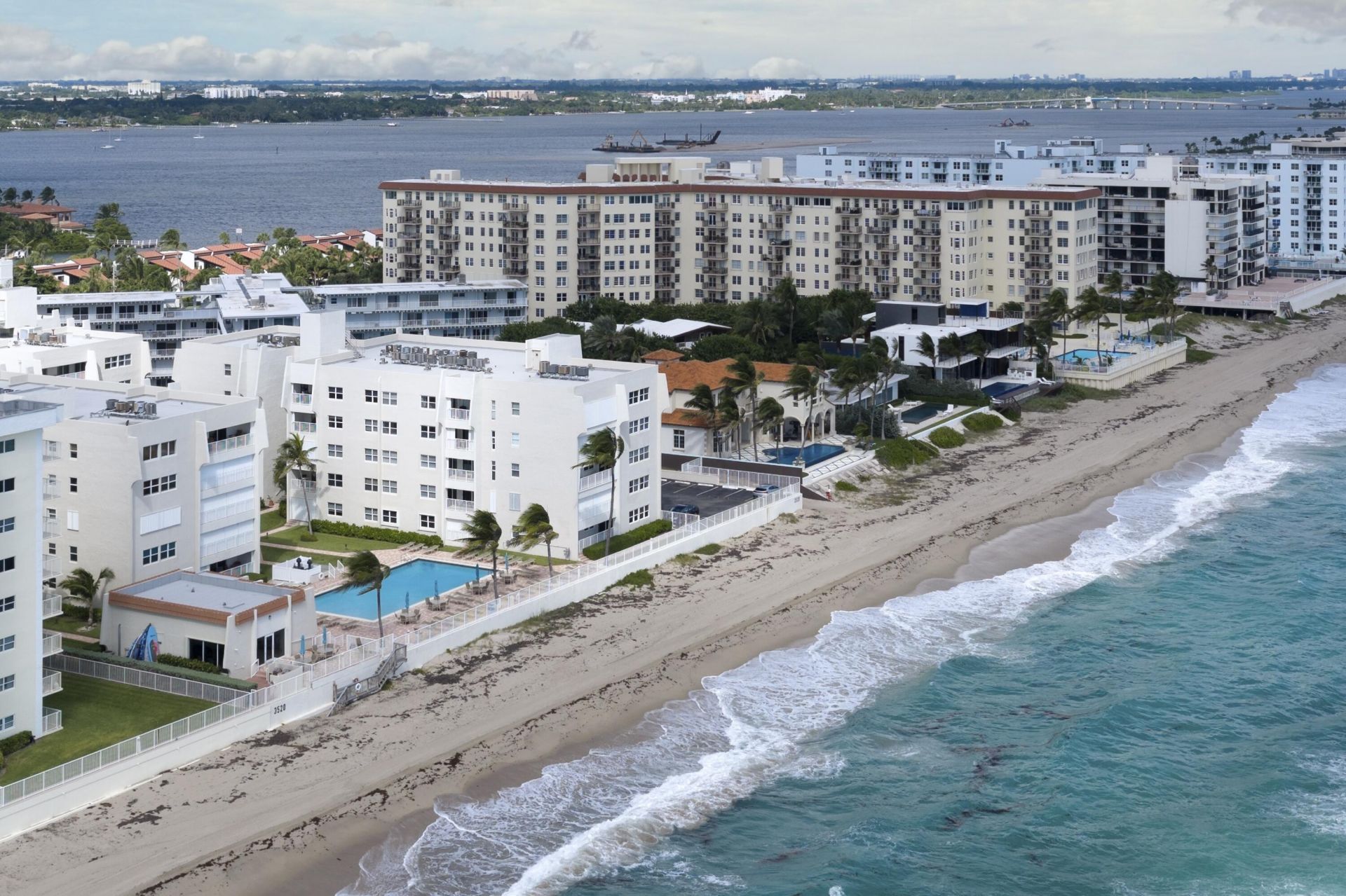 3520 S Ocean Boulevard, Unit H502, South Palm Beach, FL 33480 Photo