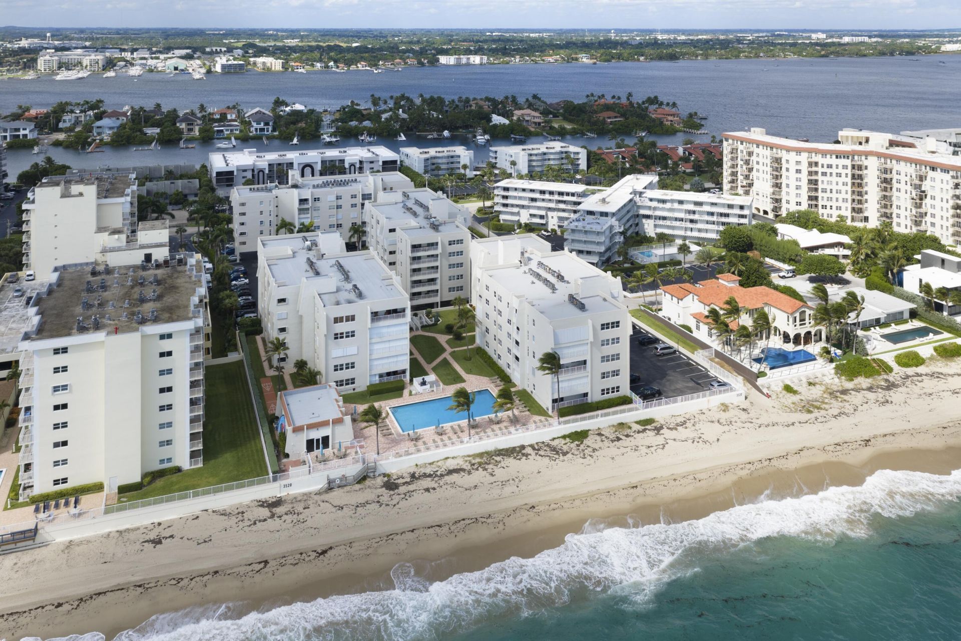 3520 S Ocean Boulevard, Unit H502, South Palm Beach, FL 33480 Photo