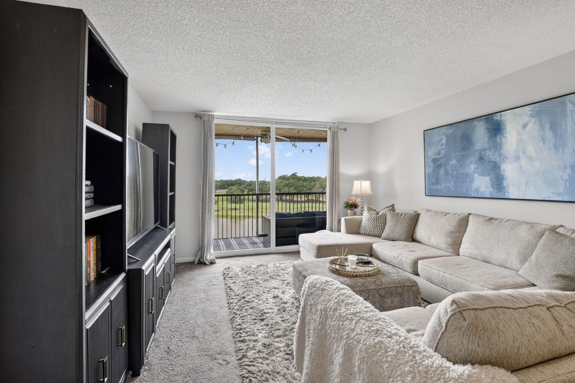 3001 W Rolling Hills Circle, Unit 501, Davie, FL 33328 Photo