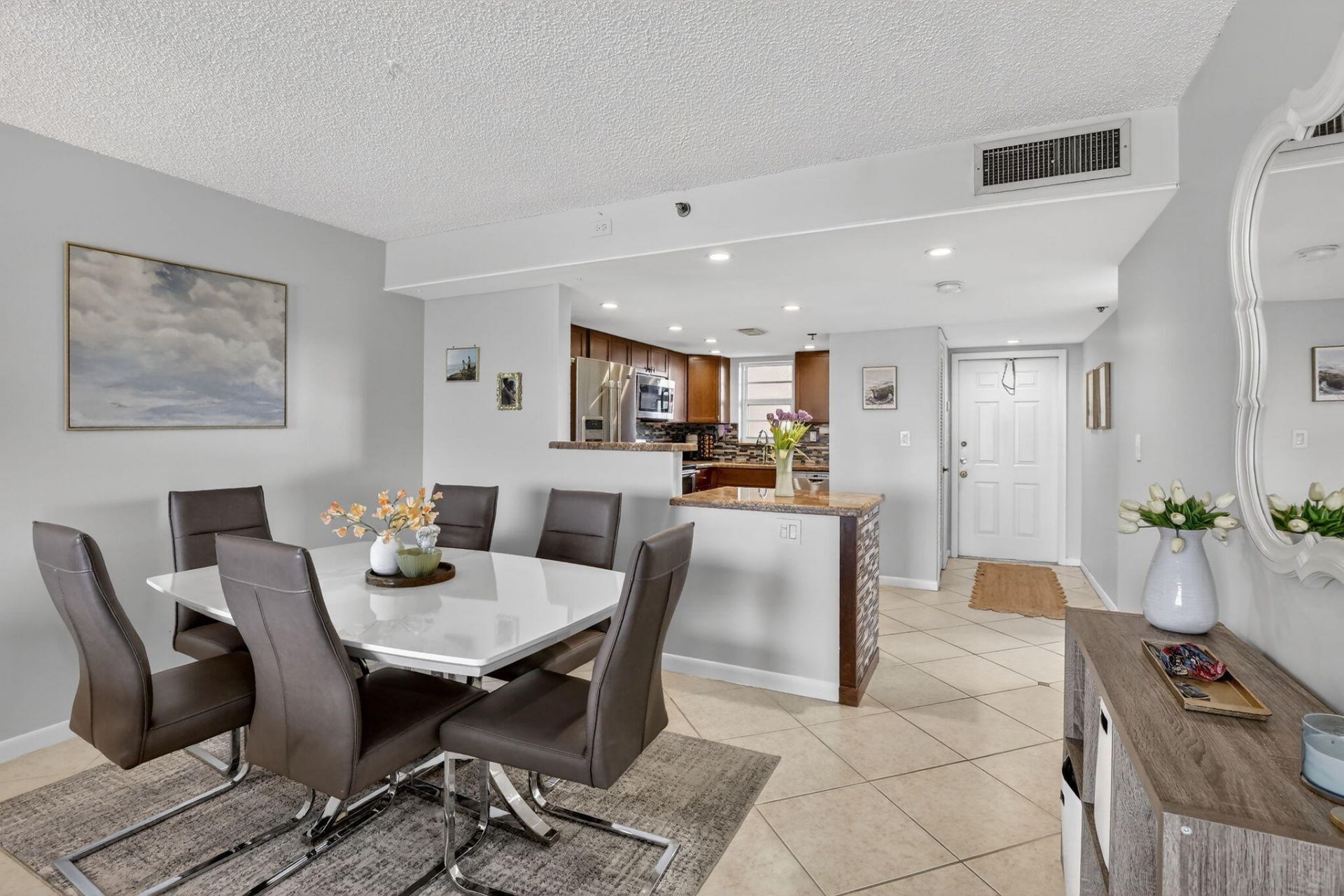 3001 W Rolling Hills Circle, Unit 501, Davie, FL 33328 Photo