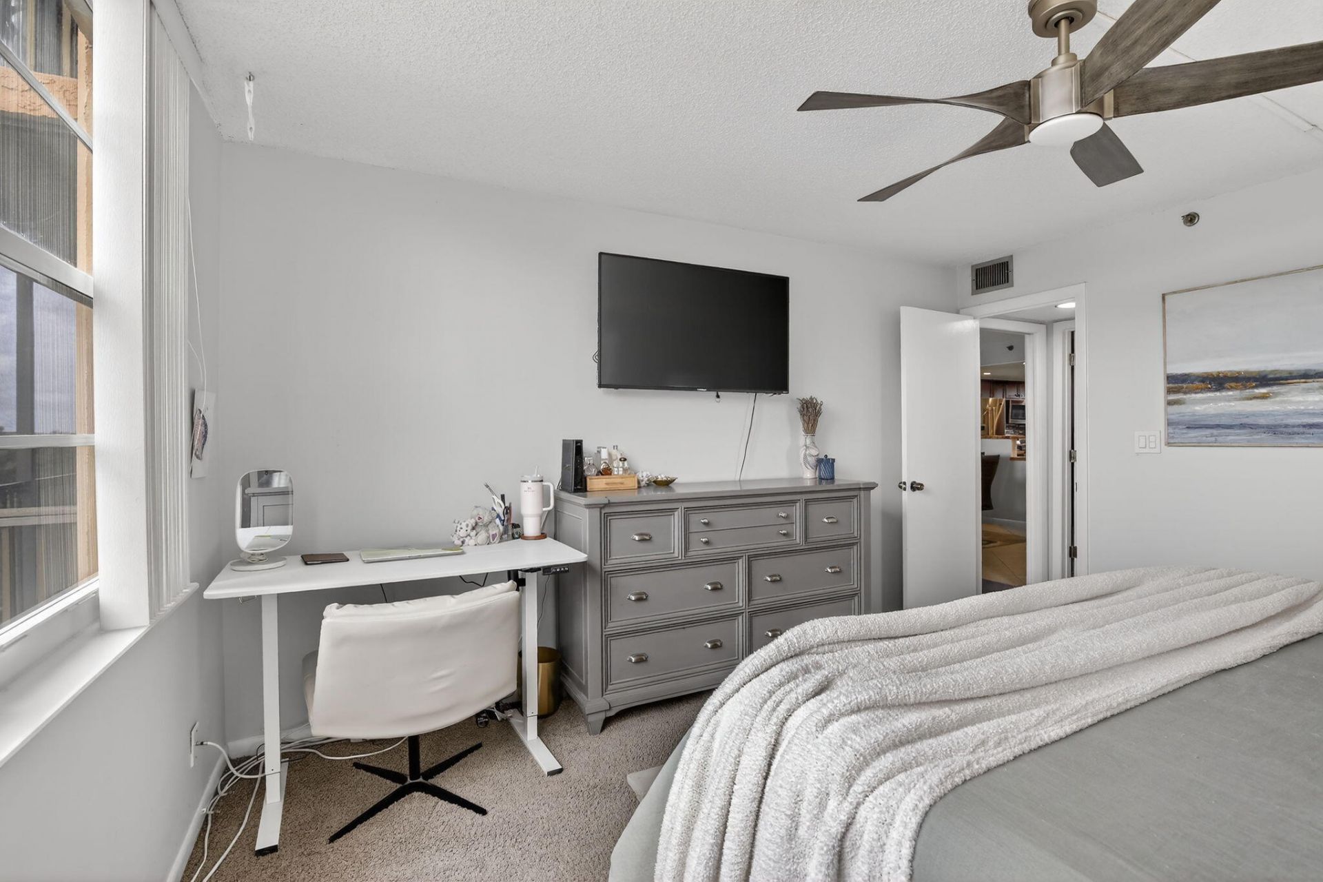 3001 W Rolling Hills Circle, Unit 501, Davie, FL 33328 Photo