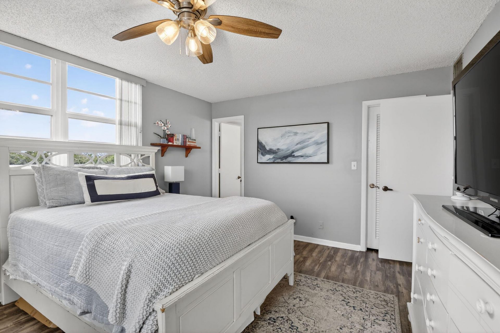 3001 W Rolling Hills Circle, Unit 501, Davie, FL 33328 Photo