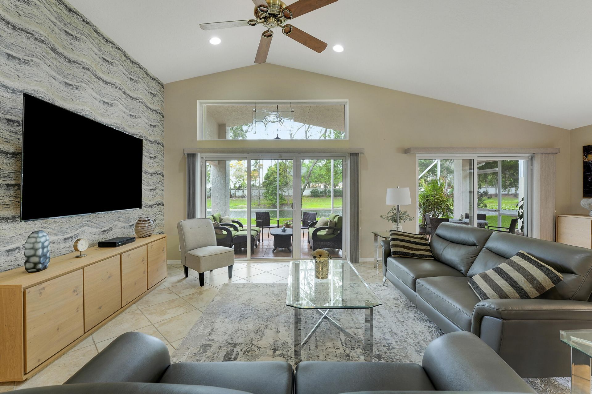 6818 Rienzo Street, Wellington, FL 33467 Photo