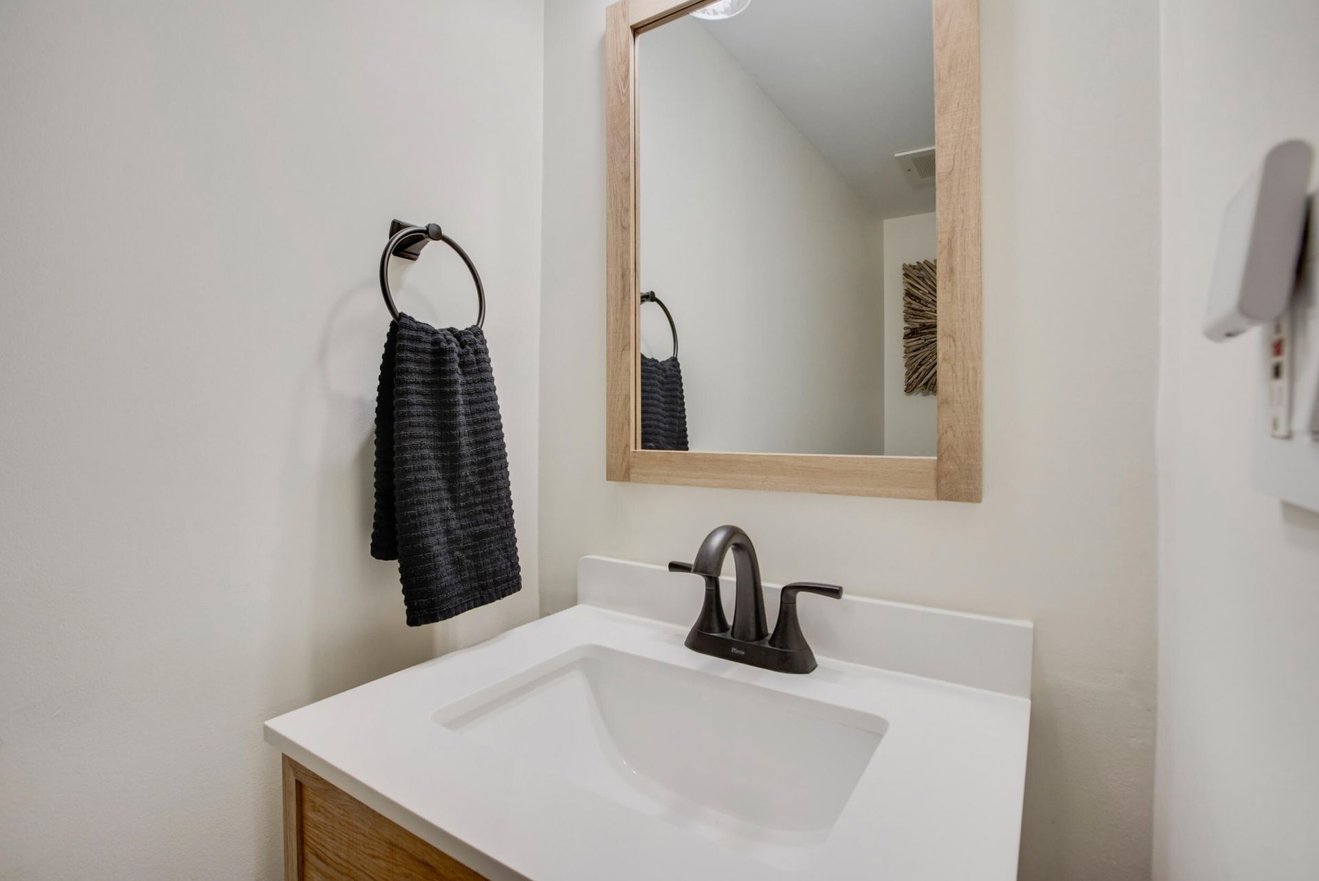 1111 E Las Olas Boulevard, Unit 410, Fort Lauderdale, FL 33301 Photo