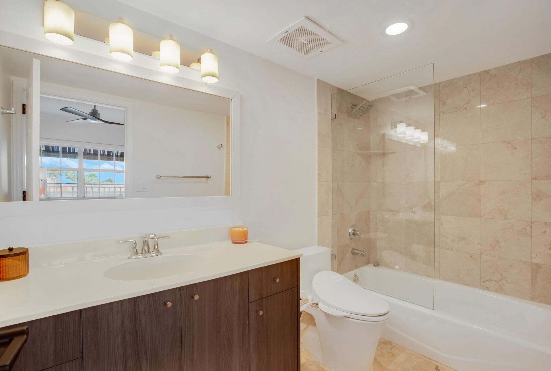 1111 E Las Olas Boulevard, Unit 410, Fort Lauderdale, FL 33301 Photo