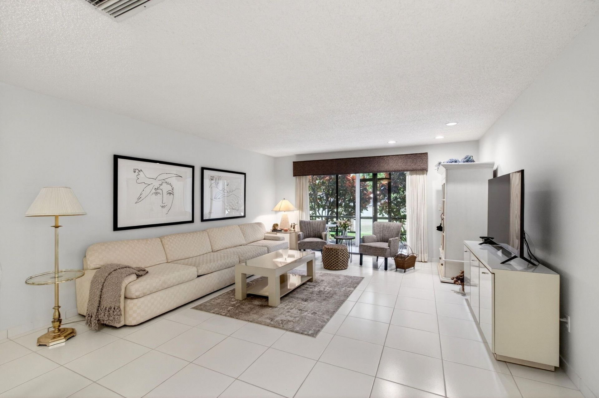 21452 Juego Circle, Boca Raton, FL 33433 Photo
