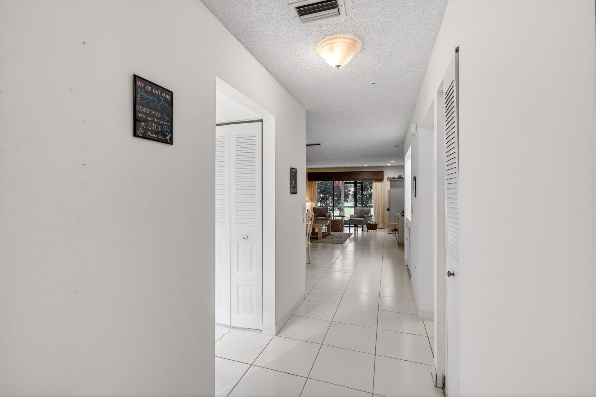 21452 Juego Circle, Boca Raton, FL 33433 Photo