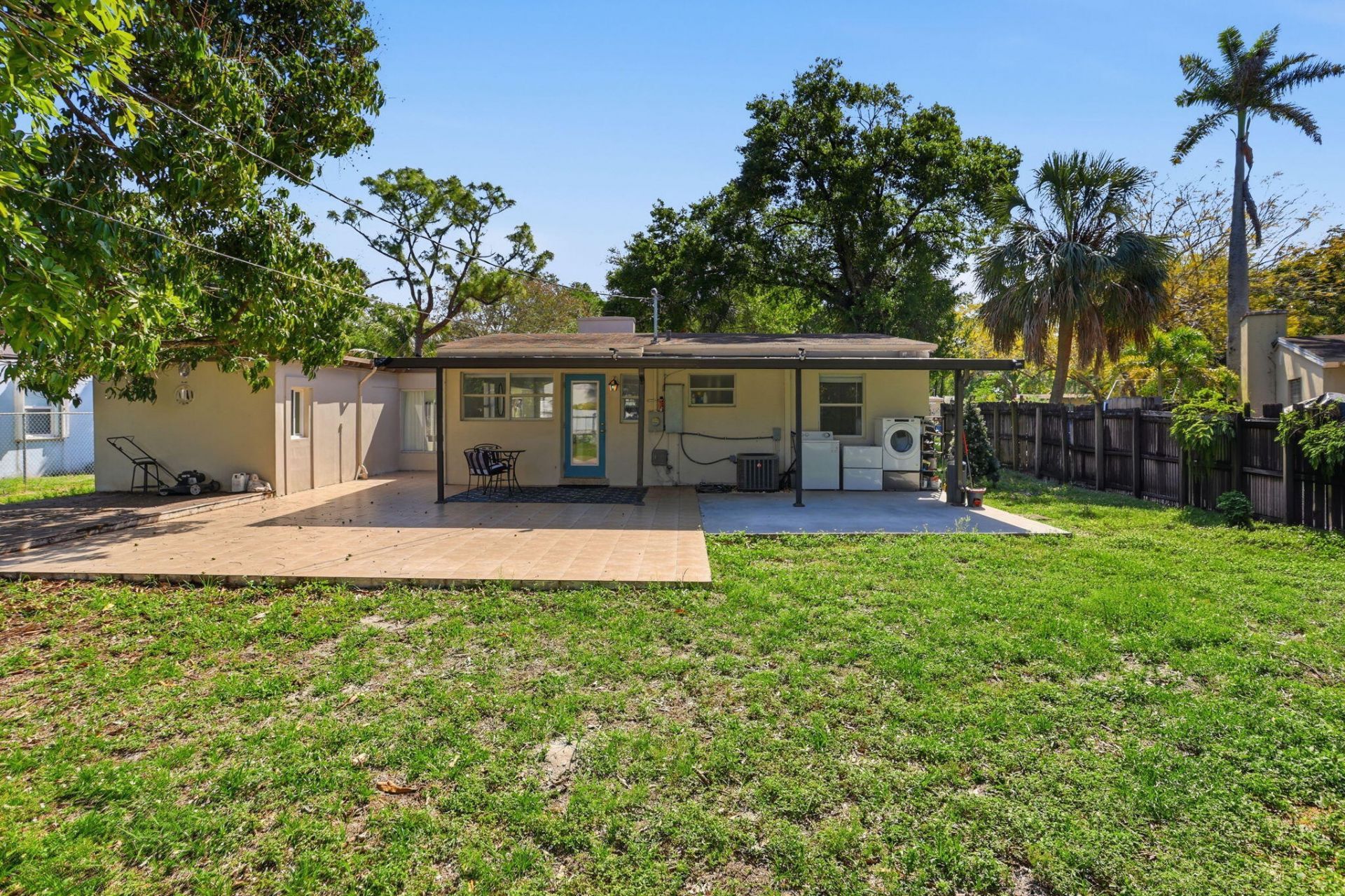 139 SW 21st Way, Fort Lauderdale, FL 33312 Photo