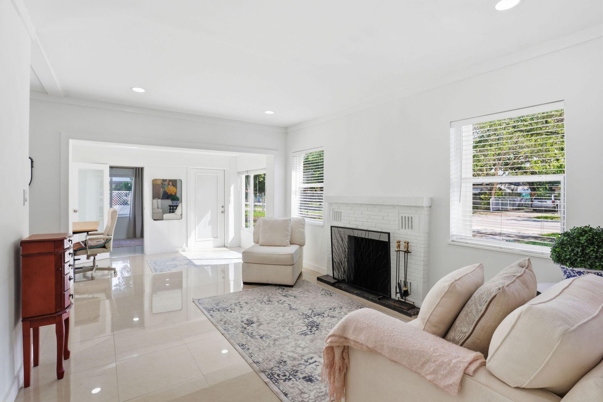 139 SW 21st Way, Fort Lauderdale, FL 33312 Photo