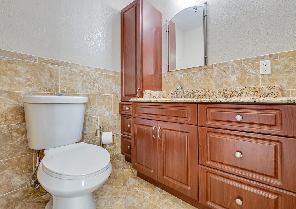 4917 Luqui Court, West Palm Beach, FL 33415 Photo