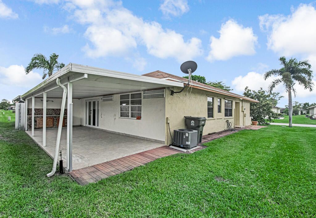 4917 Luqui Court, West Palm Beach, FL 33415 Photo