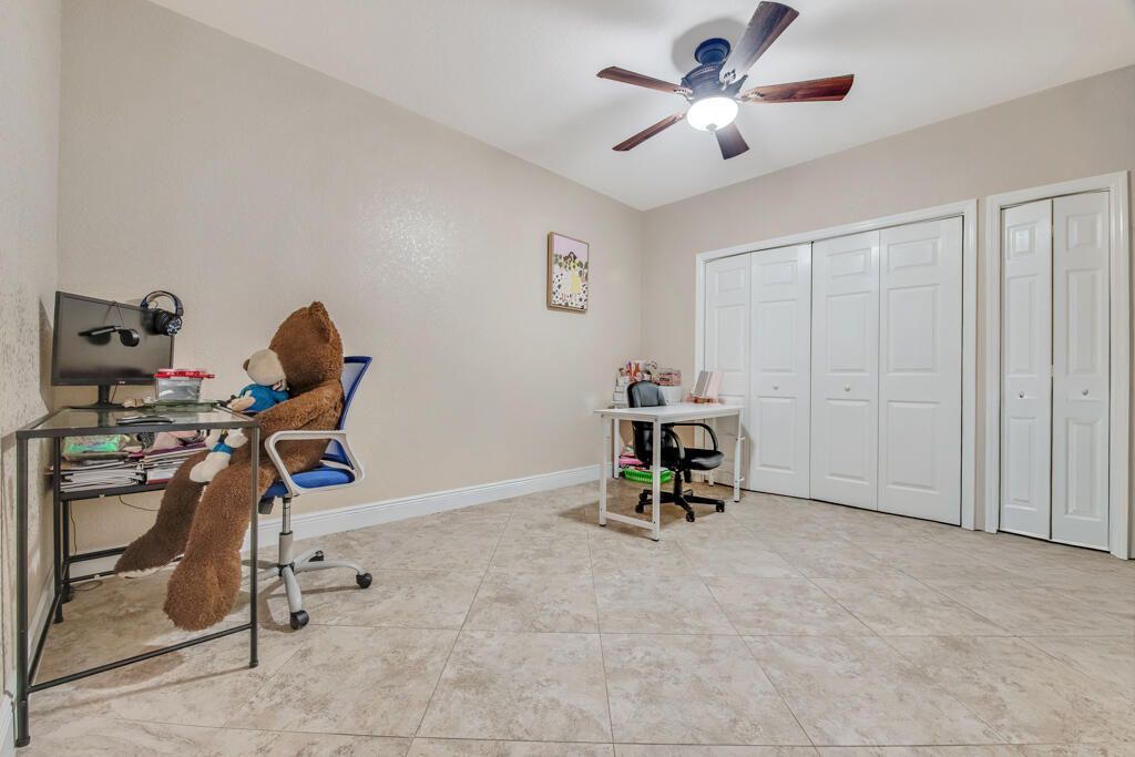 4917 Luqui Court, West Palm Beach, FL 33415 Photo