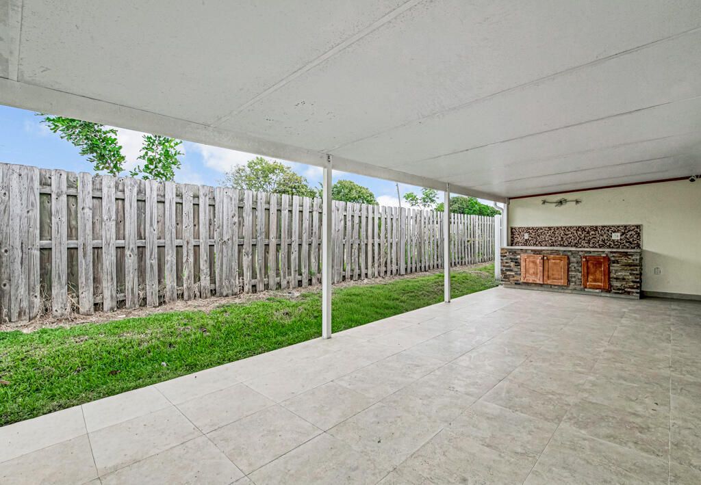 4917 Luqui Court, West Palm Beach, FL 33415 Photo