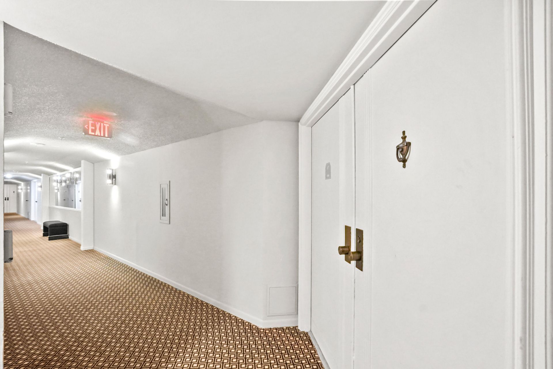 1900 Consulate Place, Unit 1906, West Palm Beach, FL 33401 Photo