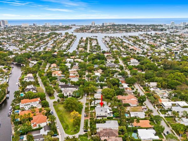 1004 SE 11th Street, Fort Lauderdale, FL 33316