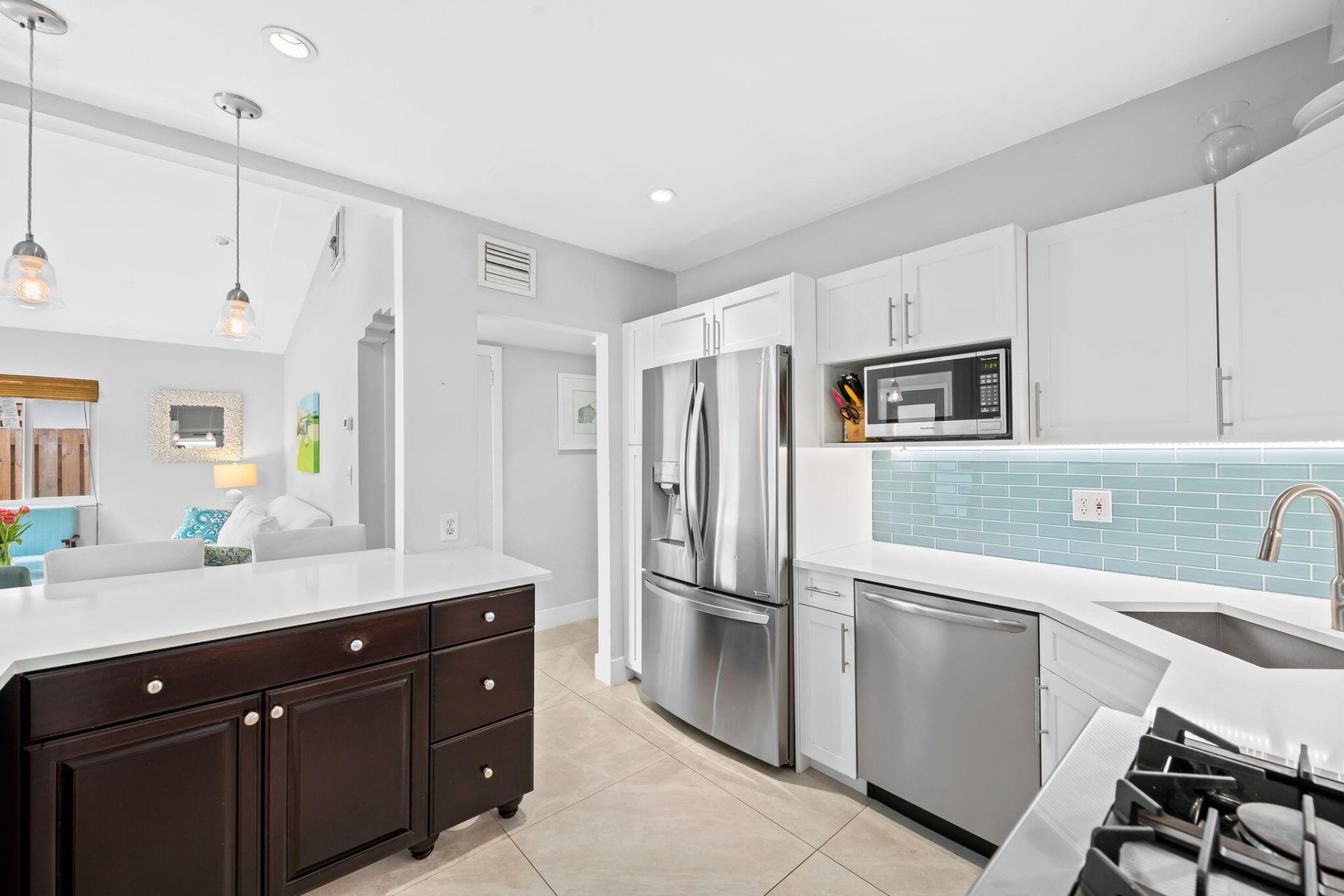 1004 SE 11th Street, Fort Lauderdale, FL 33316 Photo