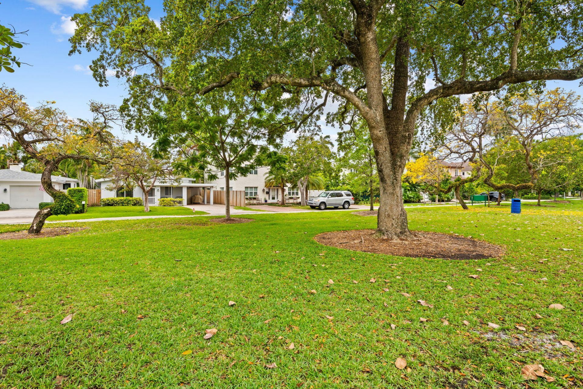 1004 SE 11th Street, Fort Lauderdale, FL 33316 Photo