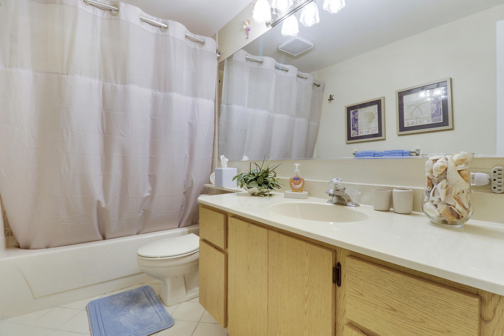 6645 66th Way, West Palm Beach, FL 33409 Photo