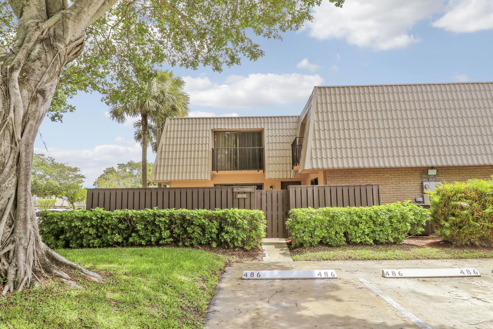 6645 66th Way, West Palm Beach, FL 33409 Photo