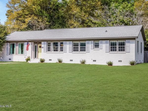 110 Jeb Stuart Drive, Wilmington, NC 28412